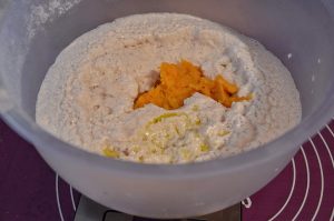 aluat pentru chifle vegane cu cartof dulce