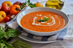 Supa crema de rosii din gradina