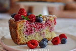 Prajitura cu zmeura si ciocolata alba