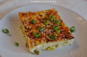 Budinca de cartofi cu ceapa verde si marar