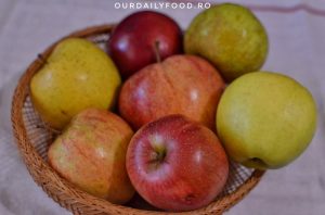 Pasta sau piure de mere fara zahar - pentru iarna