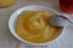 Pasta sau piure de mere fara zahar - pentru iarna