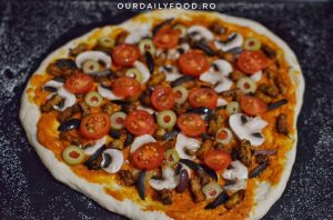Aluat pentru pizza si pizza vegetariana