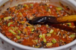 Lasagna vegetariana cu legume si bechamel