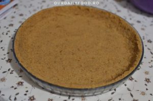 Tarta fara coacere cu lime (lamaie verde)